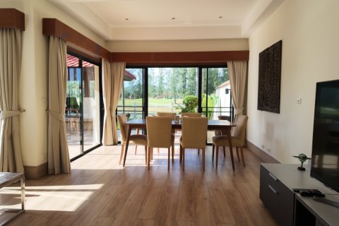 Casa de 3 dormitorios en Bang Tao, Tailandia № 233696 - foto 6