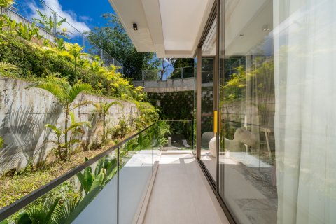 Casa de 4 dormitorios en Bang Tao, Tailandia № 233695 - foto 18