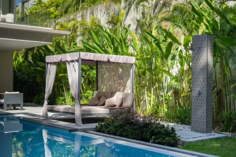 Casa de 4 dormitorios en Bang Tao, Tailandia № 233695 - foto 9