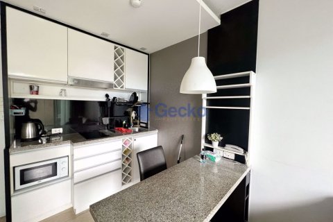 Condominio de 1 dormitorio en Pattaya, Tailandia № 209389 - foto 4