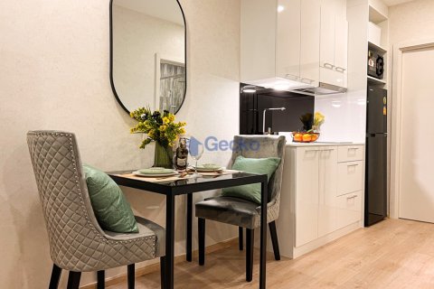 Estudio en el condominio en Pattaya, Tailandia № 209386 - foto 14