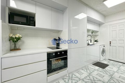 Condominio de 1 dormitorio en Pattaya, Tailandia № 209387 - foto 3
