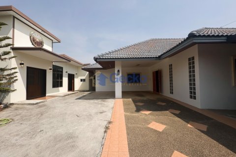 บ้านในพัทยา, ประเทศไทย 4 ห้องนอน № 196395 - รูปถ่าย 8
