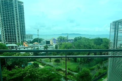 Condo in Pattaya, Thailand, 1 bedroom № 196398 - photo 3
