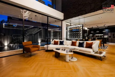 Casa de 5 dormitorios en Jomtien Beach, Pattaya, Tailandia № 212436 - foto 4