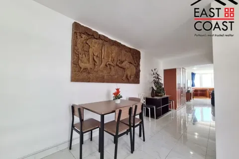 Condominio de 2 dormitorios en Jomtien Beach, Pattaya, Tailandia № 212435 - foto 7