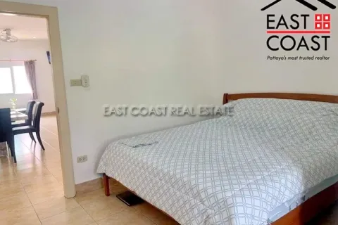Casa de 3 dormitorios en Pattaya, Tailandia № 212430 - foto 11