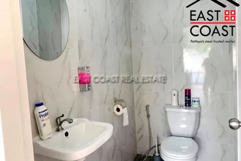 Casa de 3 dormitorios en Pattaya, Tailandia № 212430 - foto 13