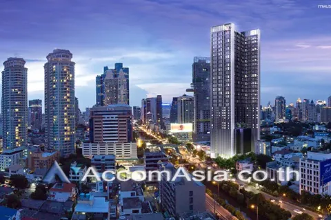 Duplex à Sathon, Bangkok, Thaïlande 1 chambre № 217450