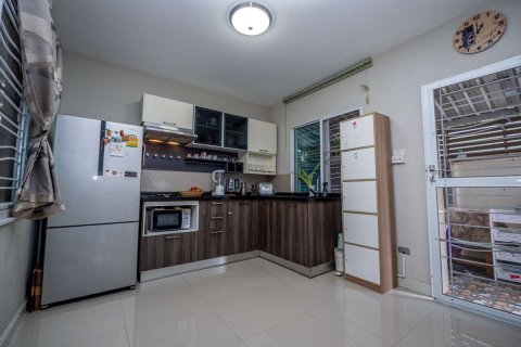 House in Chiang Mai, Thailand 3 bedrooms № 135190 - photo 9