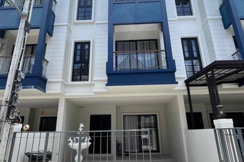 Townhouse in Lak Si, Bangkok, Thailand 4 bedrooms № 161596