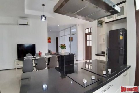 Villa in Pattaya, Thailand 4 bedrooms № 193672 - photo 4