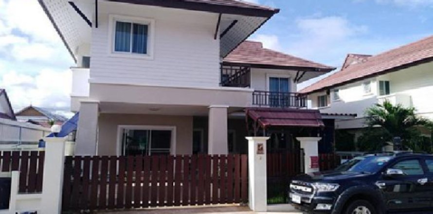 House in Pattaya, Thailand 3 bedrooms № 193674