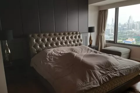 Кондоминиум с 2 спальнями в Сатхоне, Бангкок, Таиланд № 137155 - фото 4