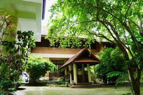 House in Chiang Mai, Thailand 3 bedrooms № 149626