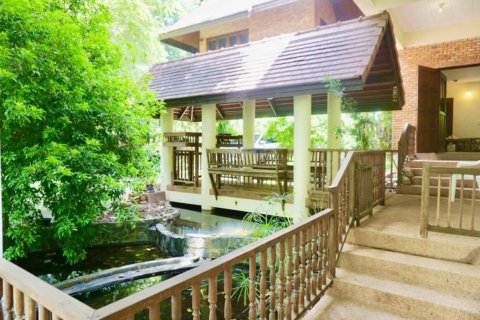 House in Chiang Mai, Thailand 3 bedrooms № 149626 - photo 23