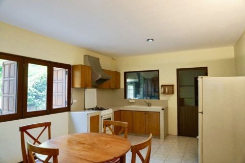 House in Chiang Mai, Thailand 3 bedrooms № 149626 - photo 2