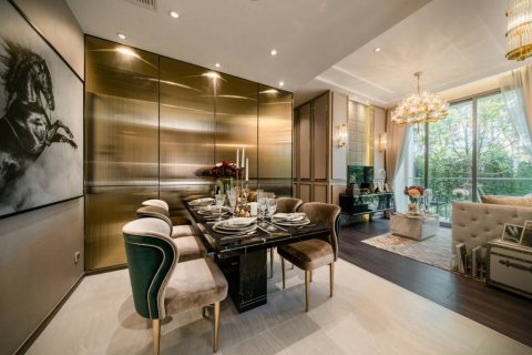 Condo in Bangkok, Thailand, 2 bedrooms  № 114261 - photo 2