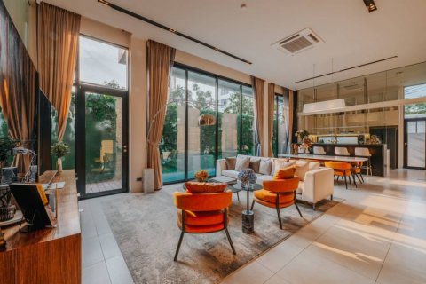 Maison à Bangkok, Thaïlande 4 chambres № 114210 - photo 4