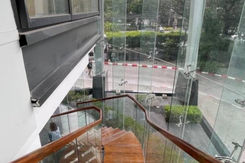 Магазин в Бангкоке, Таиланд 1050м2  № 114209 - фото 3