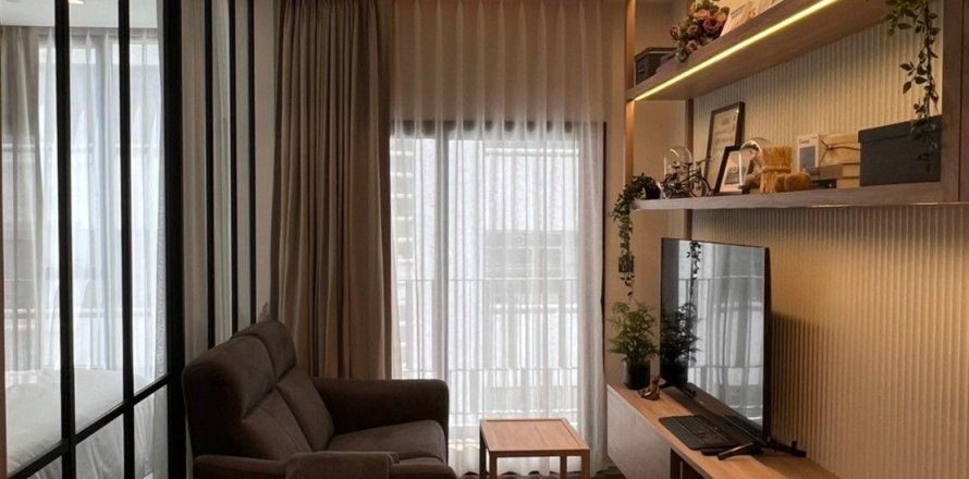 Studio in the Condo in Watthana, Bangkok, Thailand  № 167595