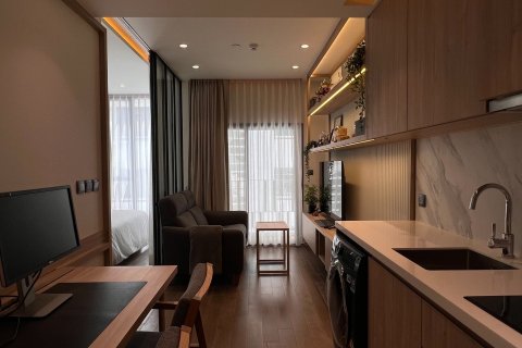 Studio in the Condo in Watthana, Bangkok, Thailand  № 167595 - photo 2