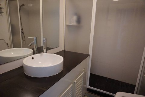 Studio in the Condo in Watthana, Bangkok, Thailand № 167594 - photo 8