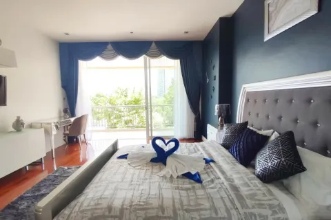 Studio dans le Condo à Pattaya, Thaïlande  № 167591 - photo 6