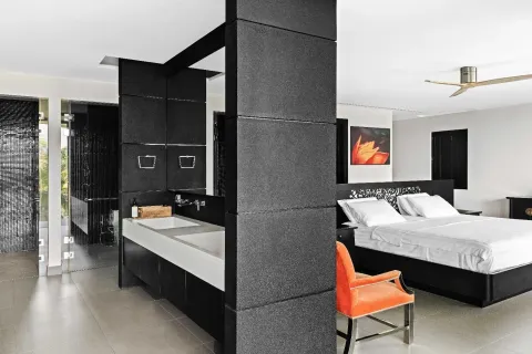 Villa in Phuket, Thailand 4 bedrooms № 167590 - photo 4