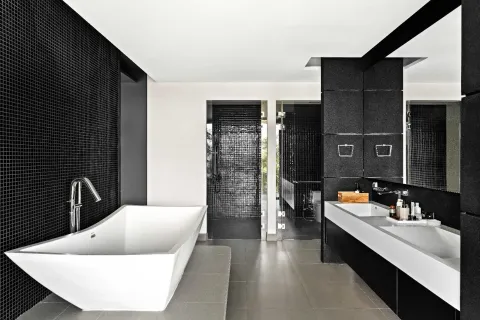 Villa in Phuket, Thailand 4 bedrooms № 167590 - photo 15