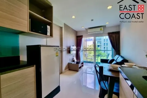 Condominio de 1 dormitorio en Pattaya, Tailandia № 213639 - foto 4