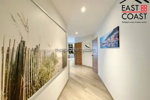 Condominio de 2 dormitorios en Pattaya, Tailandia № 213637 - foto 3