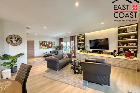 Condominio de 2 dormitorios en Pattaya, Tailandia № 213637 - foto 7