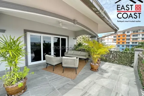 Condominio de 2 dormitorios en Pattaya, Tailandia № 213637 - foto 18