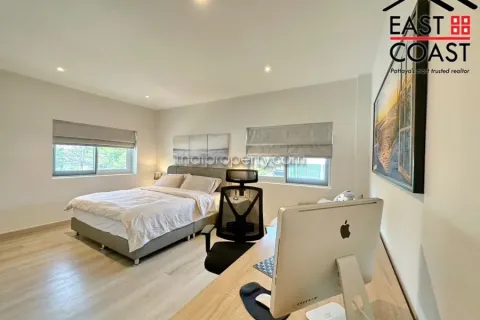Condominio de 2 dormitorios en Pattaya, Tailandia № 213637 - foto 24