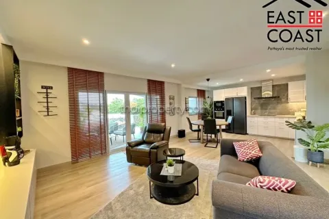Condominio de 2 dormitorios en Pattaya, Tailandia № 213637 - foto 8