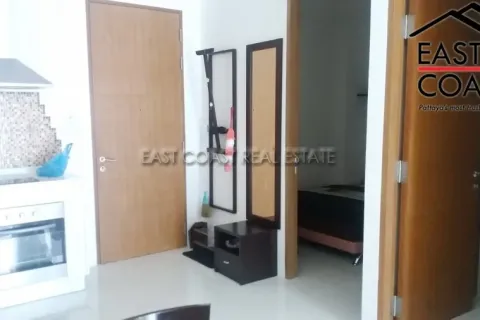 Condominio de 2 dormitorios en Pattaya, Tailandia № 213638 - foto 2