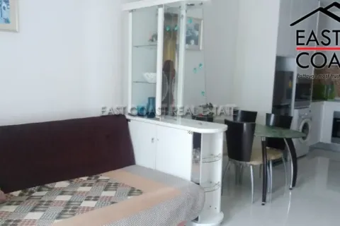 Condominio de 2 dormitorios en Pattaya, Tailandia № 213638 - foto 3