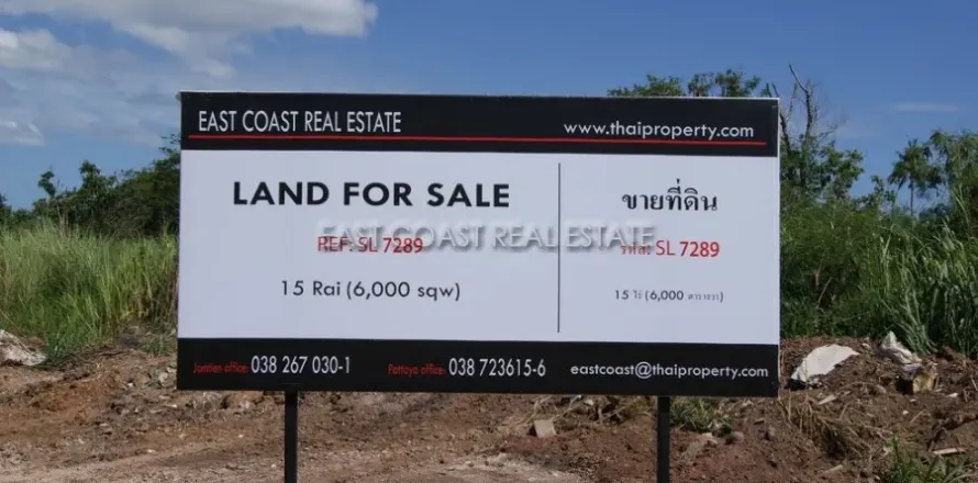 Terreno en Pattaya, Tailandia № 213636