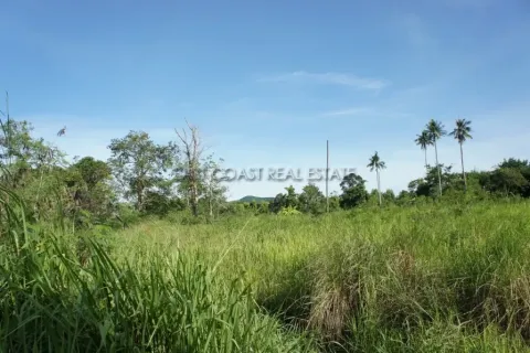 Terreno en Pattaya, Tailandia № 213636 - foto 6