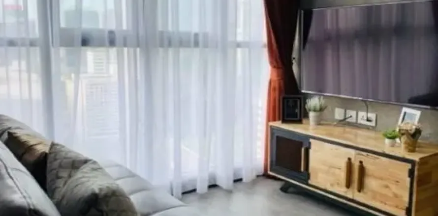 Duplex in Huai Khwang, Bangkok, Thailand 2 Schlafzimmer № 219512