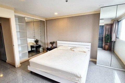 Кондоминиум с 2 спальнями в Бангкоке, Таиланд № 115410 - фото 8