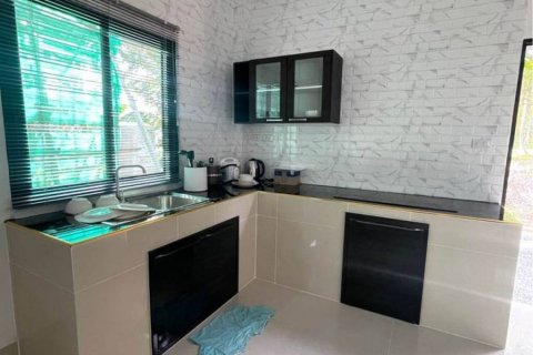 House in Surat Thani, Thailand 3 bedrooms № 115408 - photo 7