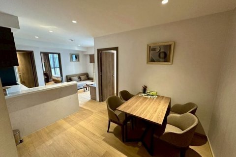 Кондоминиум с 2 спальнями в Ваттхане, Бангкок, Таиланд № 137864 - фото 2