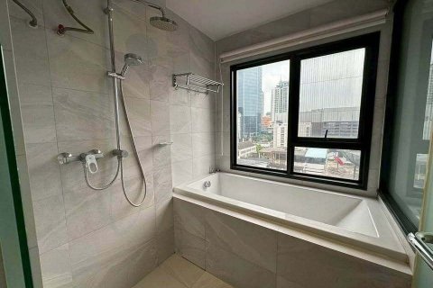 Condo in Watthana, Bangkok, Thailand, 2 bedrooms  № 137868 - photo 3