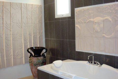 Villa à Phuket, Thaïlande 5 chambres № 137865 - photo 23