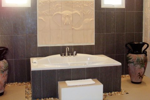 Villa à Phuket, Thaïlande 5 chambres № 137865 - photo 22