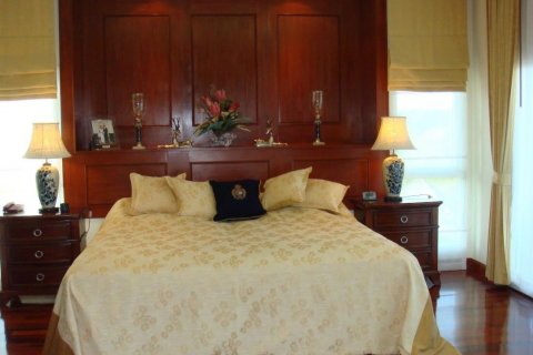 Villa à Phuket, Thaïlande 5 chambres № 137865 - photo 14