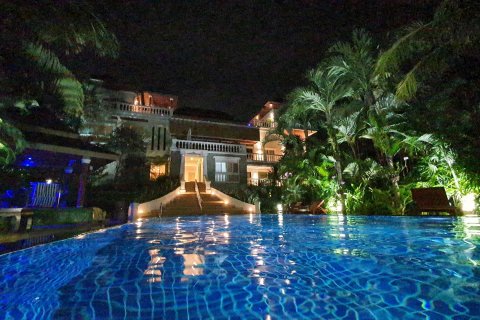 Villa à Phuket, Thaïlande 5 chambres № 137865 - photo 6