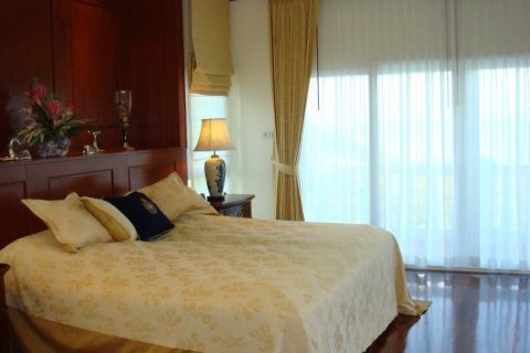 Villa à Phuket, Thaïlande 5 chambres № 137865 - photo 12